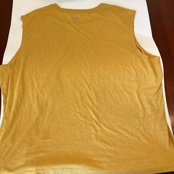 Alo tank top - Picture 3 of 4
